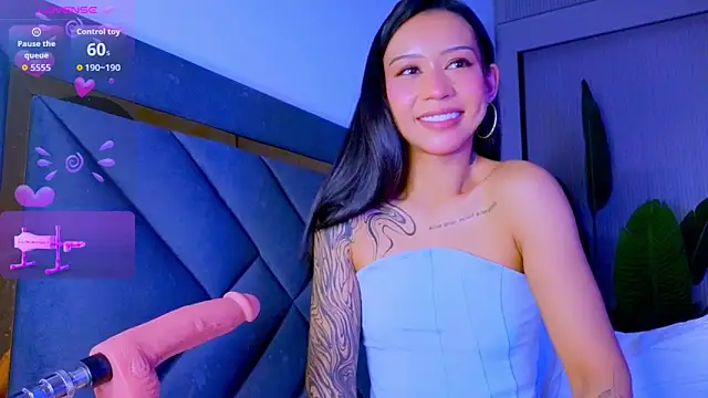 Mia Tin online show from 03.23.26