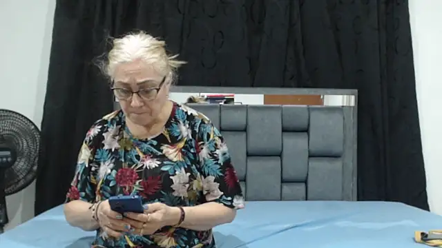 Sexytaty2022 online show from 03.12.25