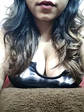 Snapshot of RESHMI_07 chatting on 09.16.25 RESHMI 07 online show from 09.16.25