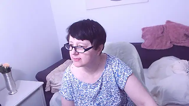 ChristaRose online show from 02.08.26