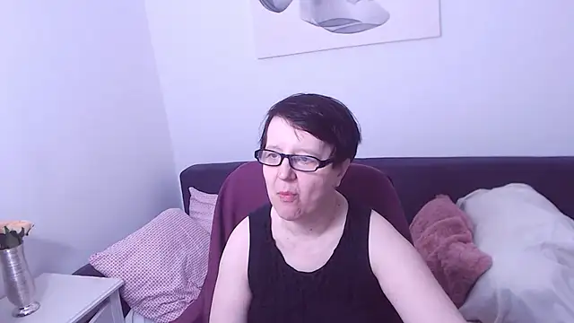 ChristaRose online show from 03.29.26