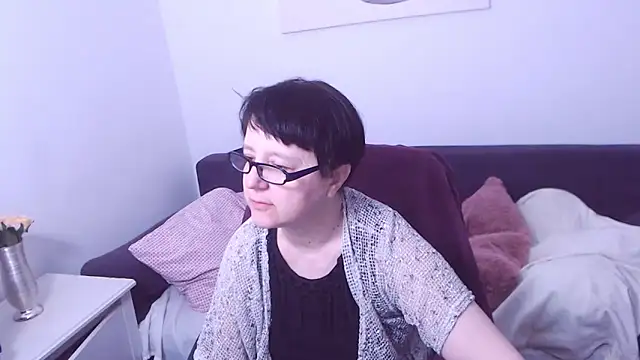 ChristaRose online show from 03.29.26