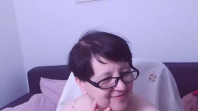 Snapshot of ChristaRose chatting on 05.27.26 ChristaRose online show from 05.27.26