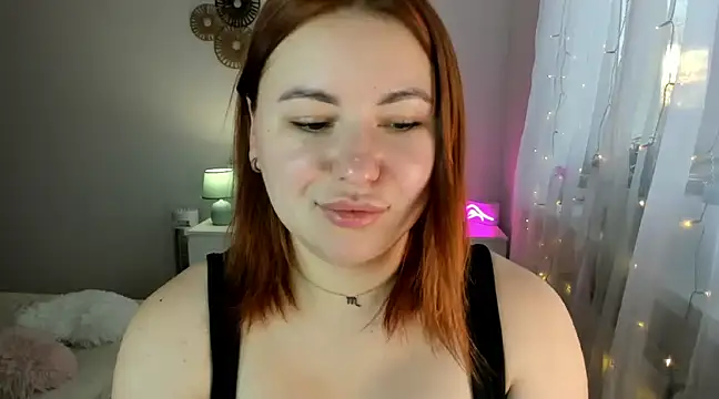 LAYLAxSTAR online show from 01.07.25