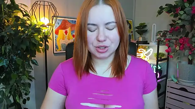 LAYLAxSTAR online show from 11.10.25