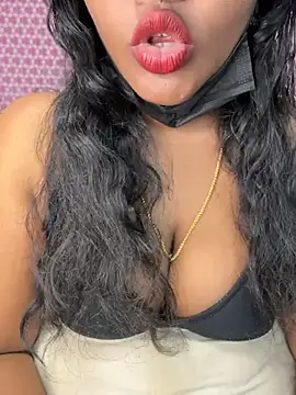 Snapshot of falooda288 chatting on 04.29.26 falooda288 online show from 04.29.26
