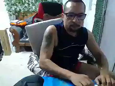 Snapshot of alexam_gal@xh chatting on 01.09.25 alexam galxh online show from 01.09.25