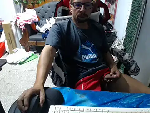 Snapshot of alexam_gal@xh chatting on 01.15.25 alexam galxh online show from 01.15.25