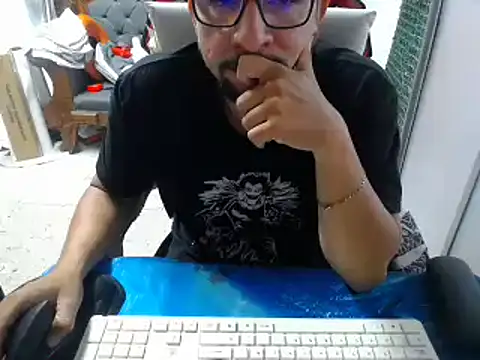 Snapshot of alexam_gal@xh chatting on 01.23.25 alexam galxh online show from 01.23.25