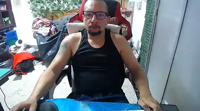 Snapshot of alexam_gal@xh chatting on 02.01.25 alexam galxh online show from 02.01.25