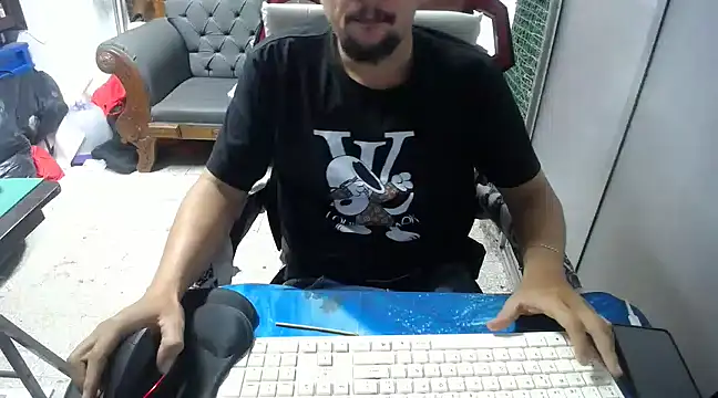 Snapshot of alexam_gal@xh chatting on 02.06.25 alexam galxh online show from 02.06.25