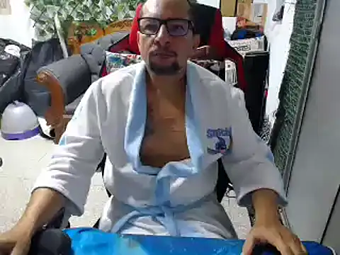 Snapshot of alexam_gal@xh chatting on 03.15.25 alexam galxh online show from 03.15.25