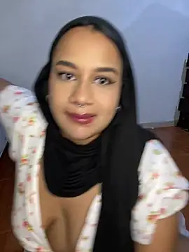 Maryam yamal online show from 12.28.24