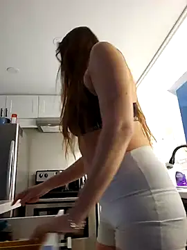 RebeccaXO  online show from 03.23.25