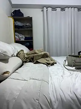 DulceMya6 online show from 10.19.25