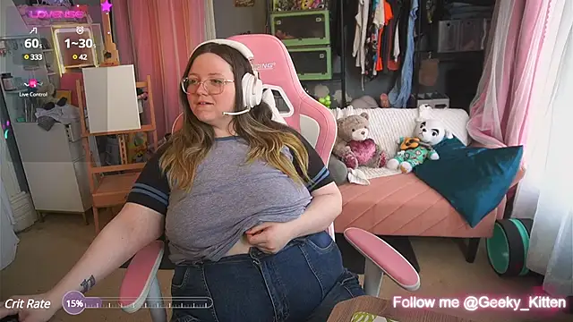 Geeky Kitten online show from 02.06.25