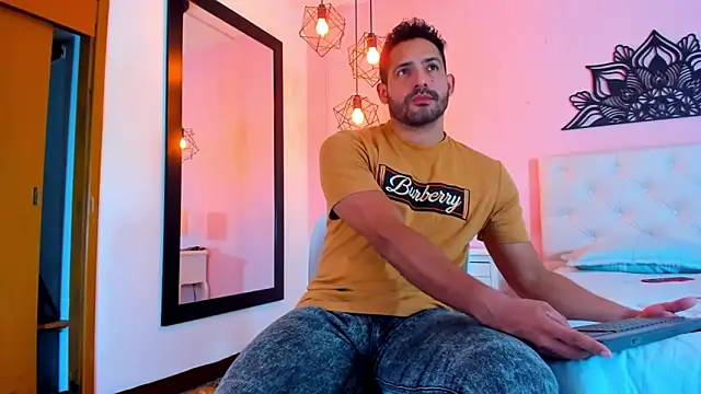 JorsMontero online show from 02.10.25