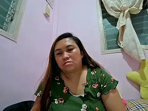 LalaiAsian online show from 09.18.25