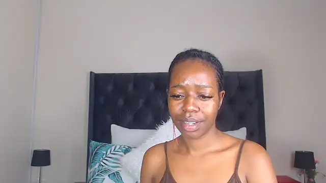 Sexynaughty Gal online show from 12.23.24