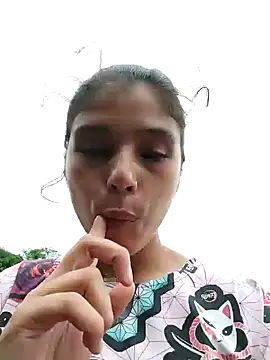 mariamac420 online show from 02.15.25