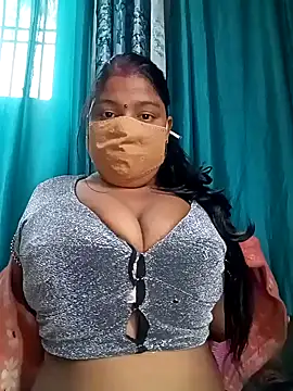 Snapshot of neha-bhabhi chatting on 01.17.25 neha-bhabhi online show from 01.17.25