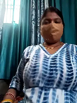 Snapshot of neha-bhabhi chatting on 01.24.25 neha-bhabhi online show from 01.24.25