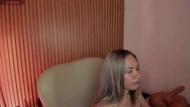 MarianL0ve online show from 03.01.25