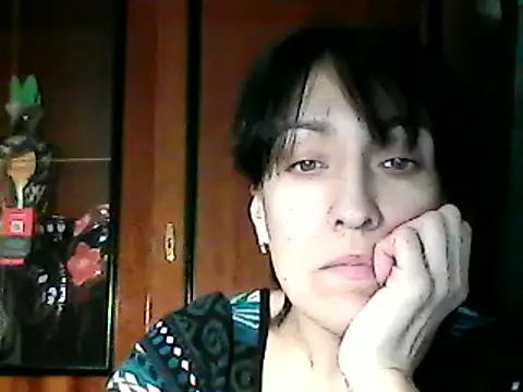 SunnyAmorre online show from 12.25.24