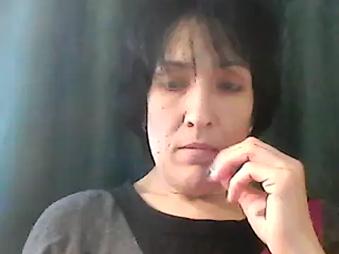 SunnyAmorre online show from 01.04.25