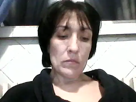 SunnyAmorre online show from 01.04.25