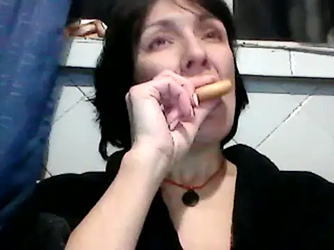 SunnyAmorre online show from 01.17.25