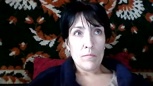 SunnyAmorre online show from 10.31.25