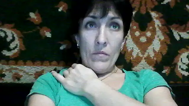 SunnyAmorre online show from 11.18.25