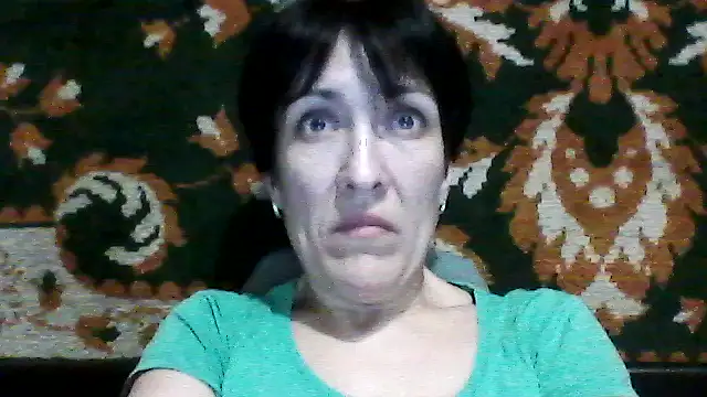 SunnyAmorre online show from 12.18.25