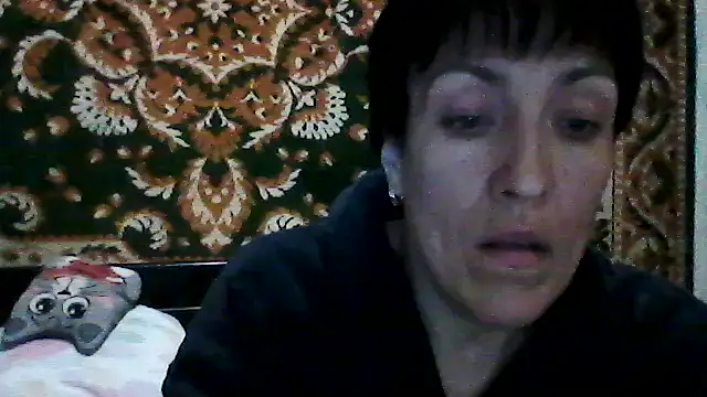 SunnyAmorre online show from 04.21.26