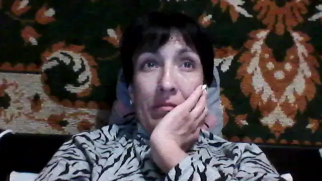 Snapshot of SunnyAmorre chatting on 04.30.26 SunnyAmorre online show from 04.30.26
