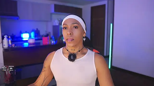 AmberRaus online show from 10.04.25