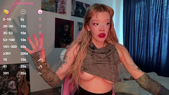 boobsybootie online show from 03.12.25