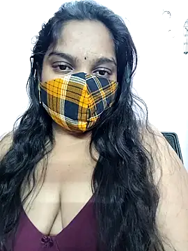 Snapshot of lovely-latha chatting on 01.06.25 lovely-latha online show from 01.06.25