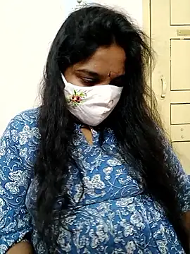 Snapshot of lovely-latha chatting on 02.20.26 lovely-latha online show from 02.20.26
