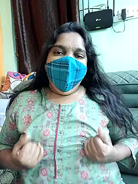 Snapshot of lovely-latha chatting on 02.27.26 lovely-latha online show from 02.27.26
