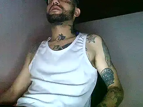 Snapshot of Christian_Stiven1 chatting on 05.15.26 Christian Stiven1 online show from 05.15.26