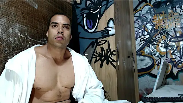 Justin Frank online show from 01.05.26