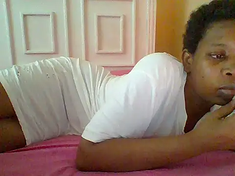 Snapshot of sweetshilahh chatting on 09.15.25 sweetshilahh online show from 09.15.25