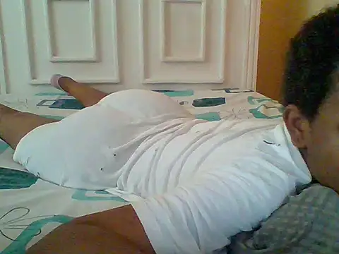 Snapshot of sweetshilahh chatting on 09.30.25 sweetshilahh online show from 09.30.25