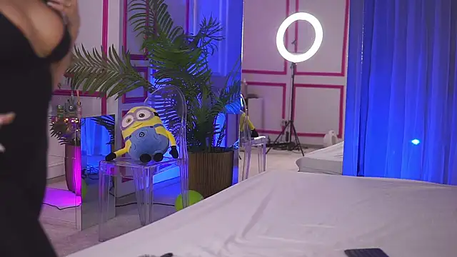 AshleySinn online show from 01.15.25