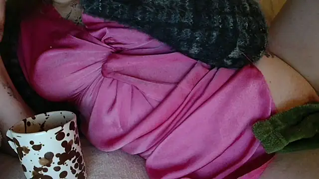 Snapshot of LiquidLeonie chatting on 01.30.25 LiquidLeonie online show from 01.30.25