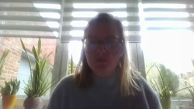 LiquidLeonie online show from 03.27.26