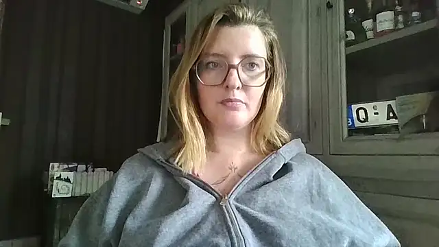 LiquidLeonie online show from 04.06.26