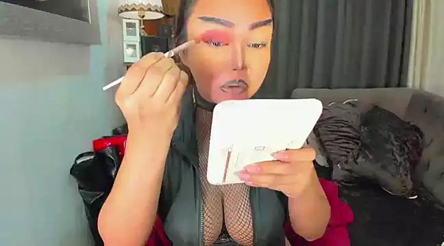 AsianHotieTS online show from 01.18.25